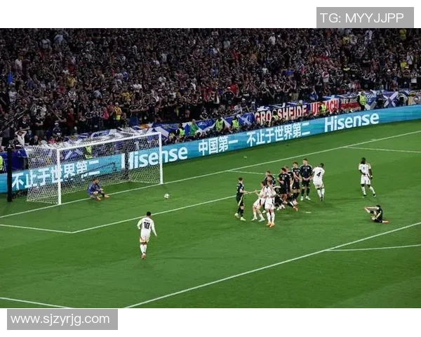 澳大利亚与阿联酋激战正酣谁将赢得这场国际足球盛宴 澳大利亚与阿联酋激战正酣谁将赢得这场国际足球盛宴